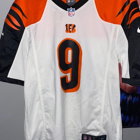 Joe Burrow Bengals Jersey - Picture 2 of 7